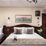 Hotel Bender - Old *