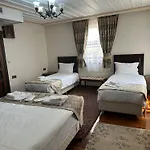 Hotel Bender - Old *